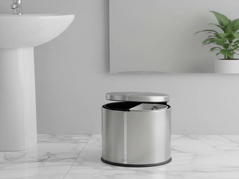 Petite poubelle design double compartiment salle de bain